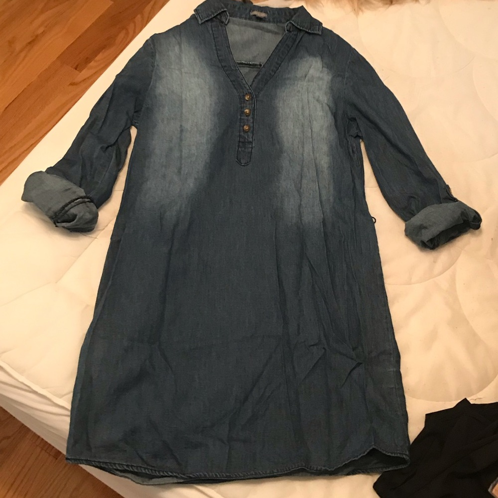 Long sleeve shift dress